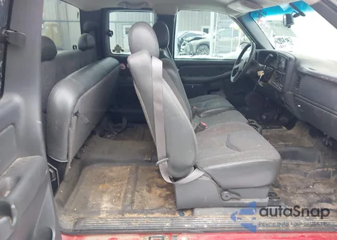 2003 Chevrolet Silverado 1500 из США, поврежденный, VIN 2GCEK19V431166373